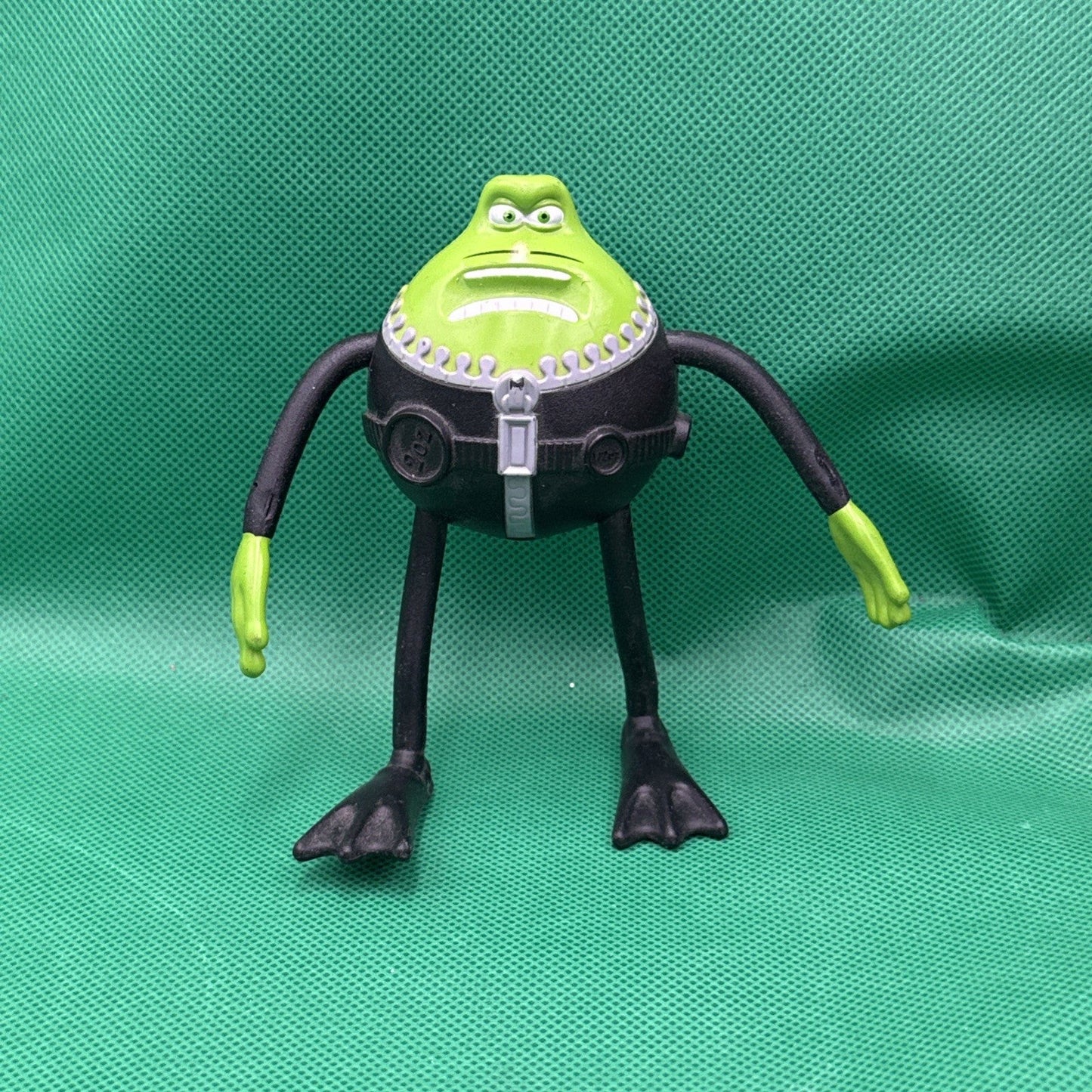 McDonald's Happy Meal Toy "Flushed Away" Le Frog 5 Loose 2006 - toyscardscomics