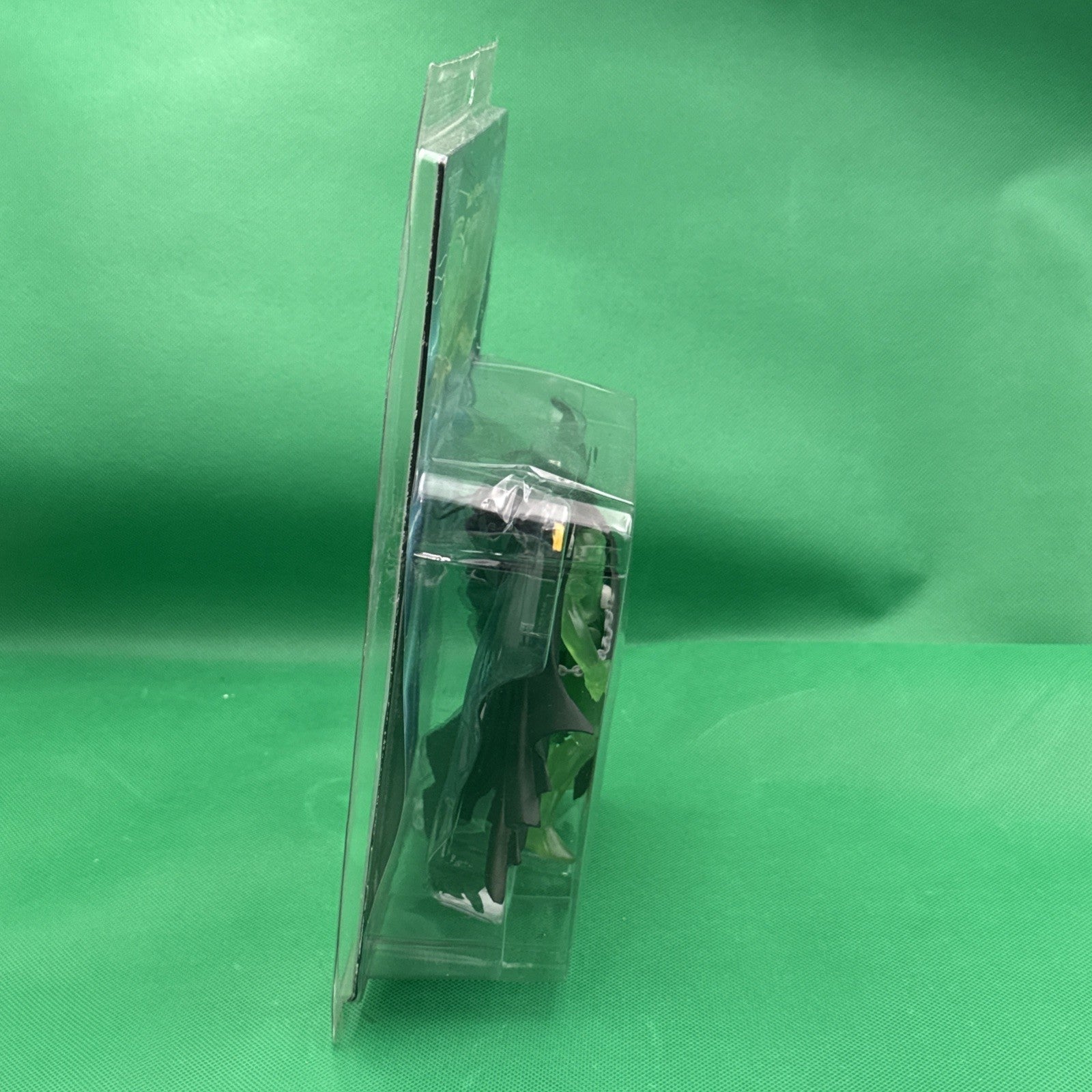 McFarlane Special Limited Edition GREEN Necroplasma Spawn Flying Cape & Comic Bk - toyscardscomics