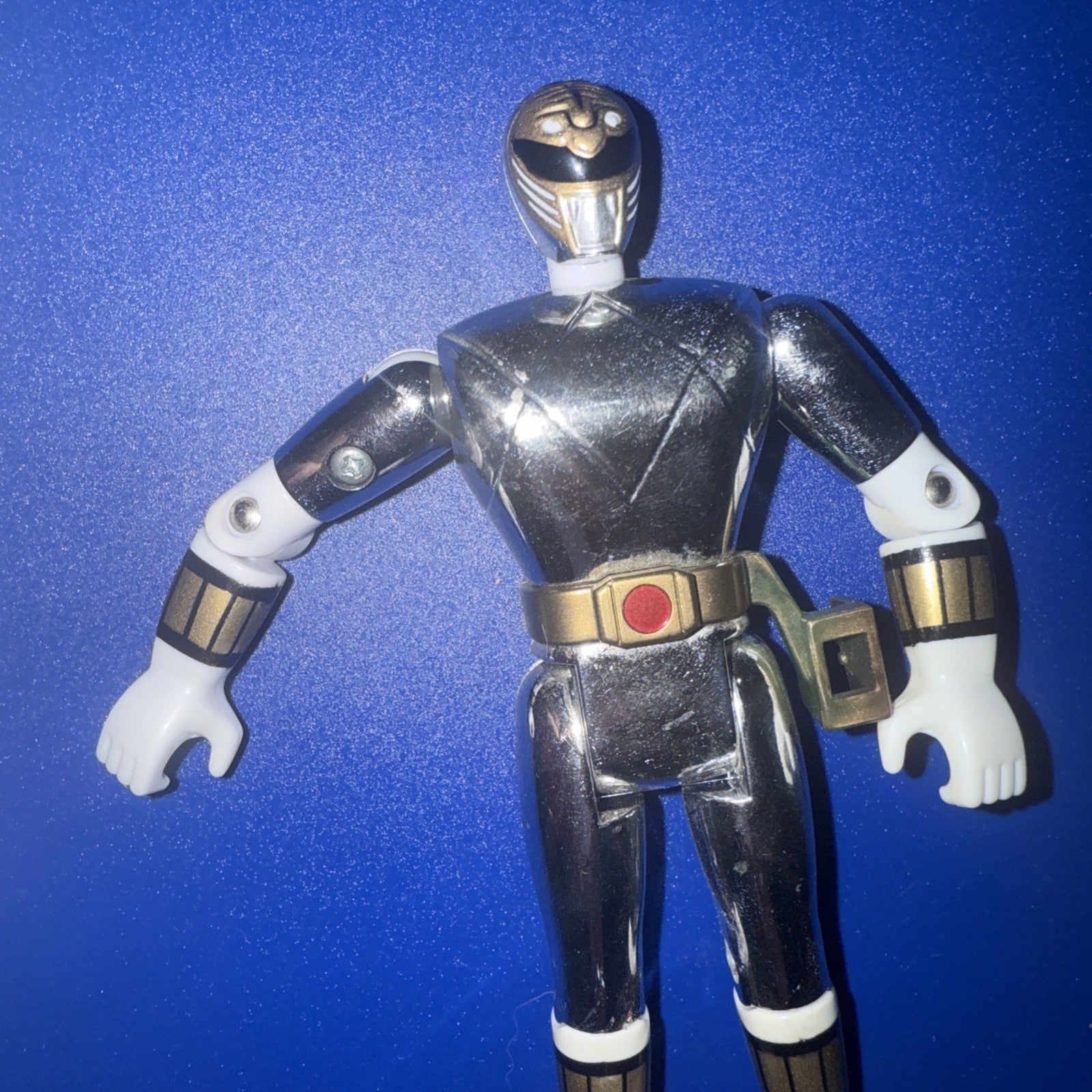 Mighty Morphin Power Rangers Chrome Silver Ranger 8 Inch Action Figure 1995 - toyscardscomics