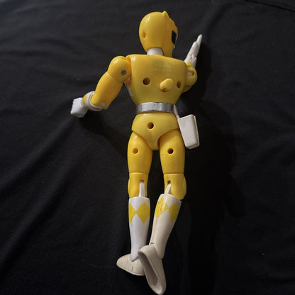 Mighty Morphin Power Rangers KARATE ACTION YELLOW RANGER TRINI Figure ONLY 1994 - toyscardscomics