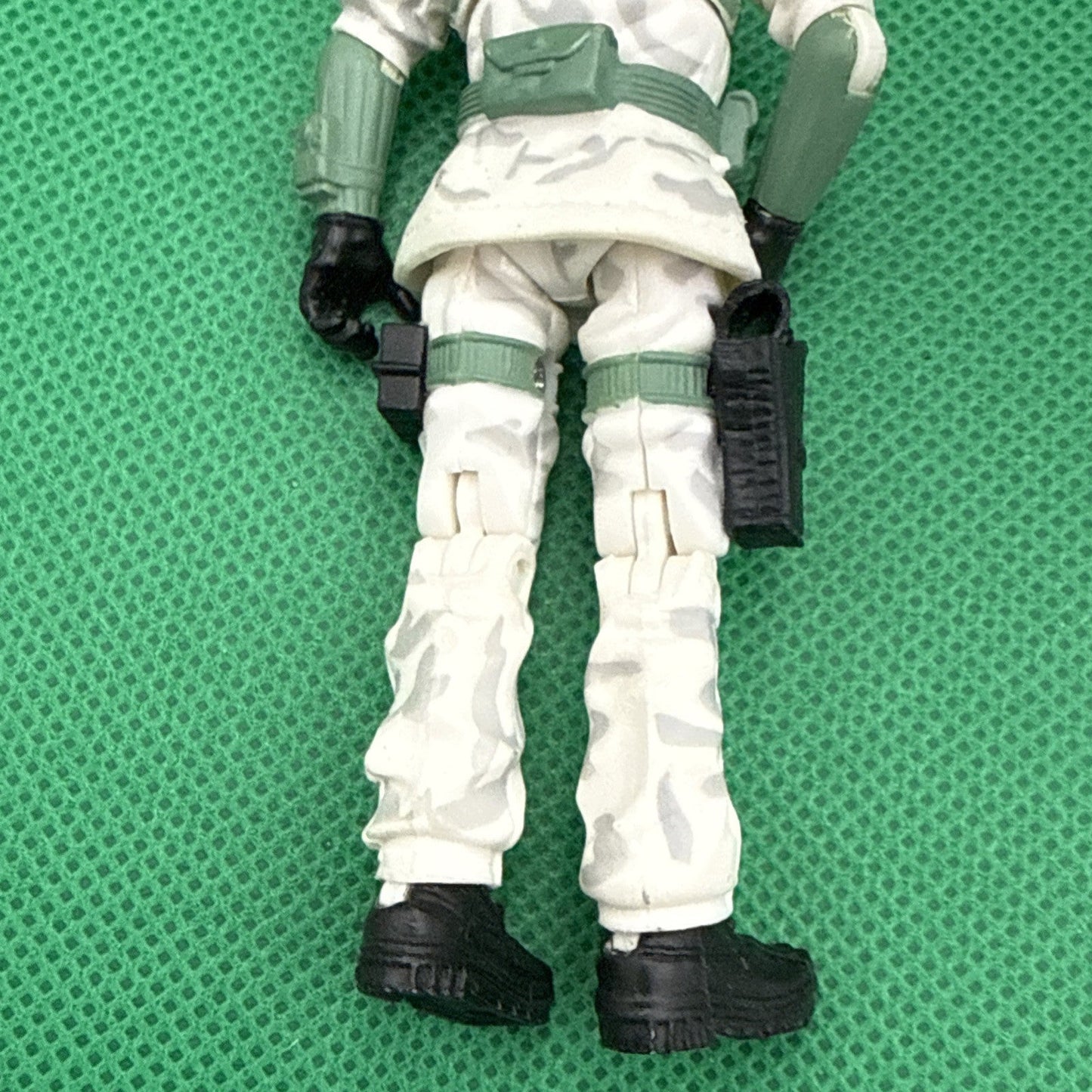 Modern GI Joe Action Figure 2009 Snow Job V4 Complete except FC - toyscardscomics