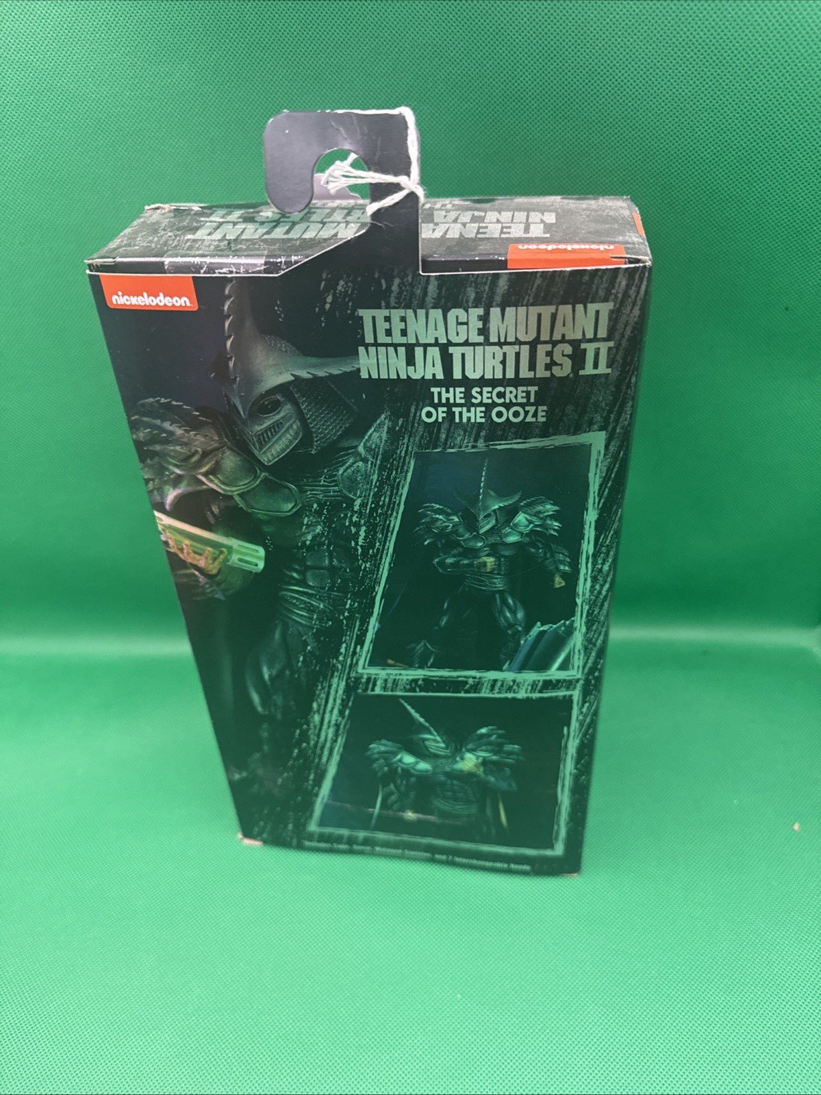 NECA Teenage Mutant Ninja Turtles II: The Secret of the Ooze Super Shredder. - toyscardscomics