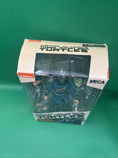 NECA Teenage Mutant Ninja Turtles Shredder Action Figure - toyscardscomics