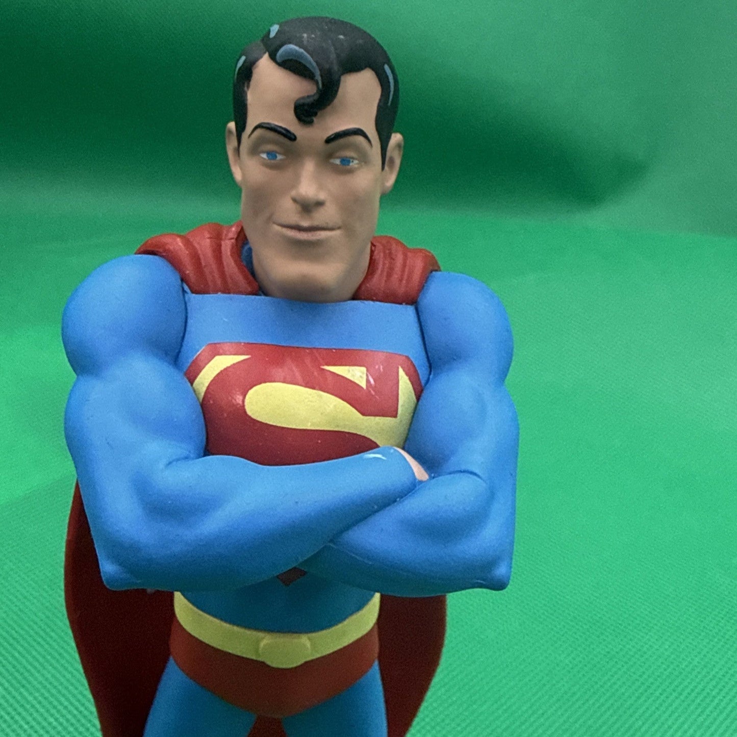 Neca Toony Comics DC : Superman New Mint In Hand Rare no box - toyscardscomics