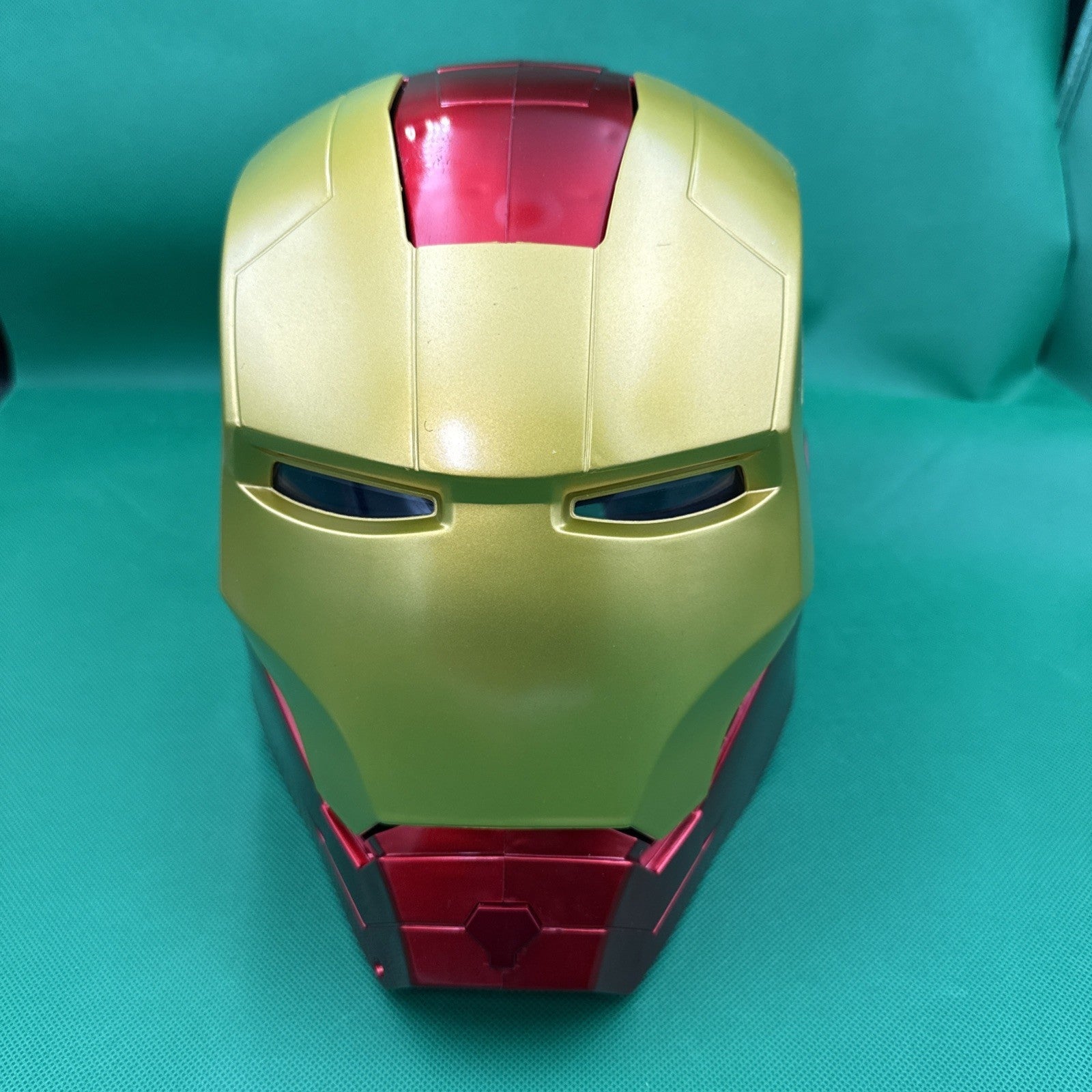 NEW Iron Man Head Gear 1:1 Helmet (Wearable) Mark VII - toyscardscomics