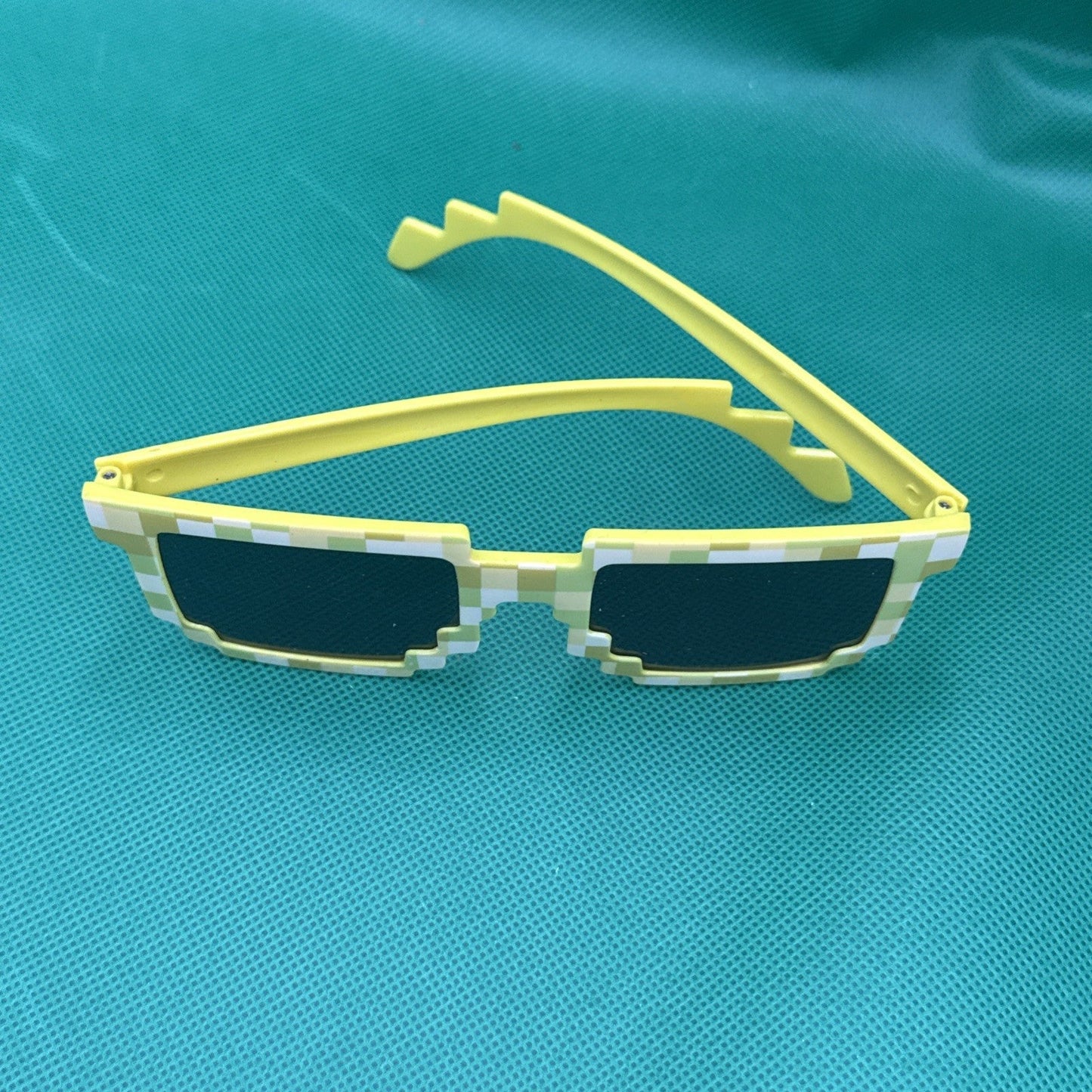 NEW Kids Mincraft Glasses - toyscardscomics