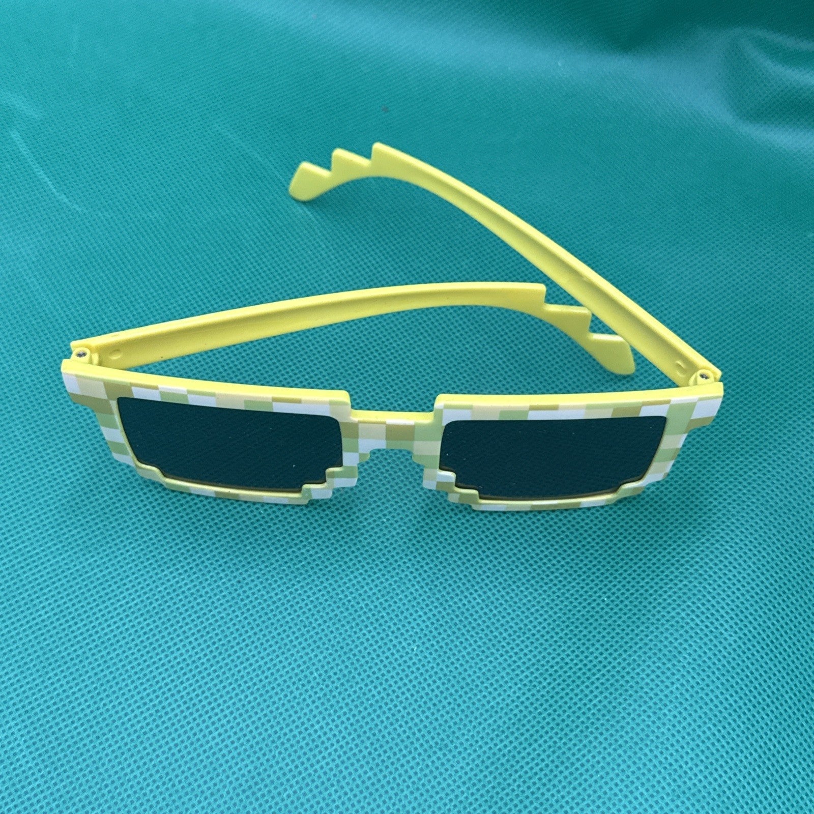 NEW Kids Mincraft Glasses - toyscardscomics
