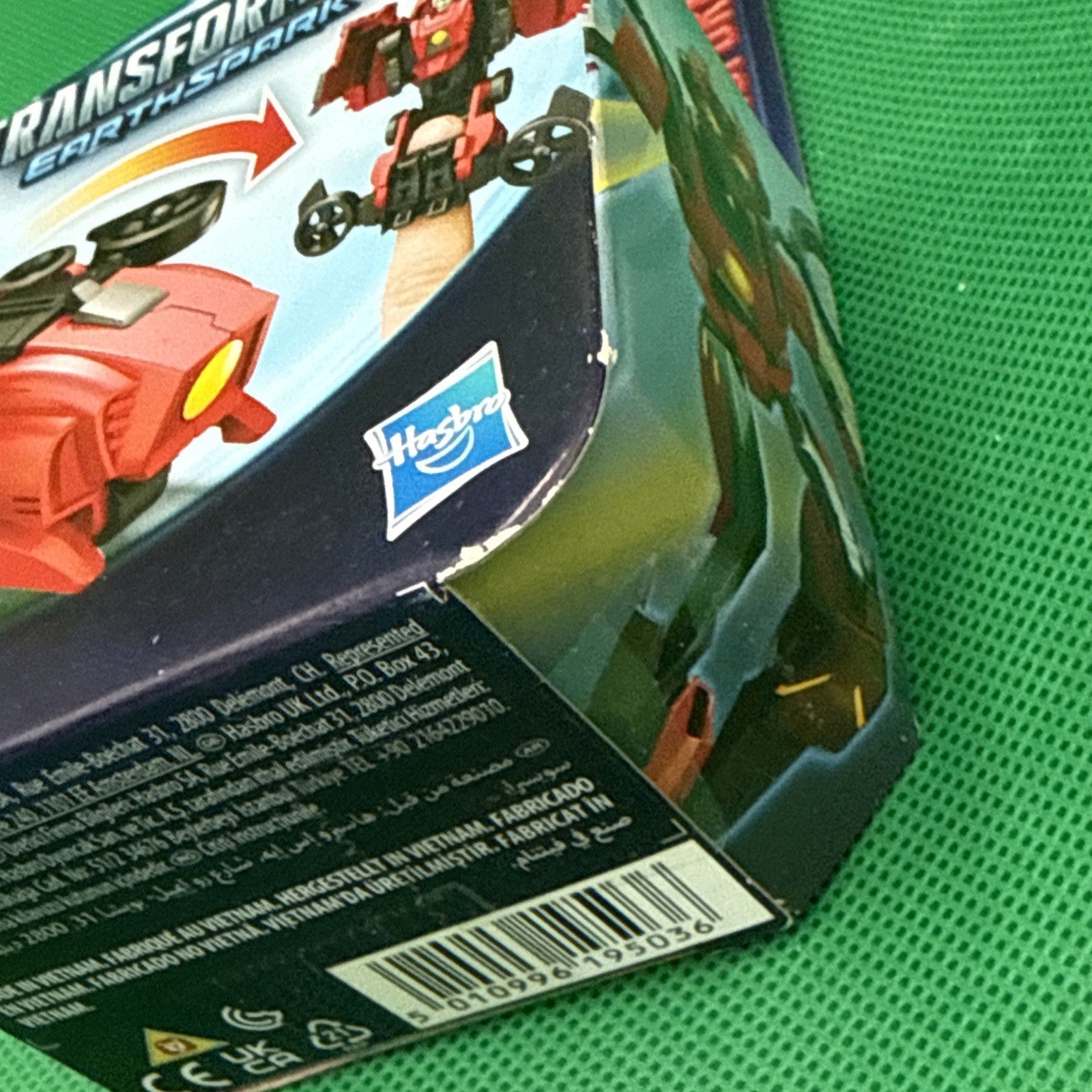 New TRANSFORMERS EARTHSPARK "TERRAN TWITCH" Hasbro Mini Figure NEW In Box - toyscardscomics