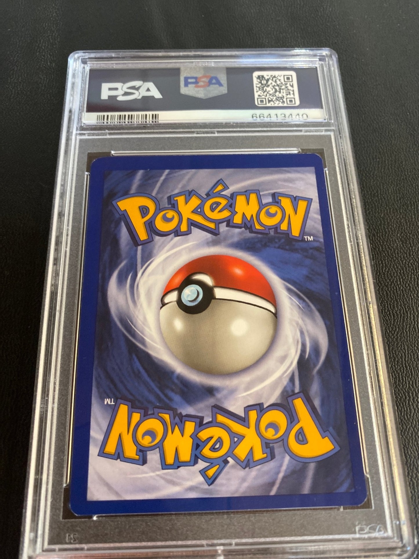 Ninetales - holo - 1999 - PSA mint 8 - toyscardscomics