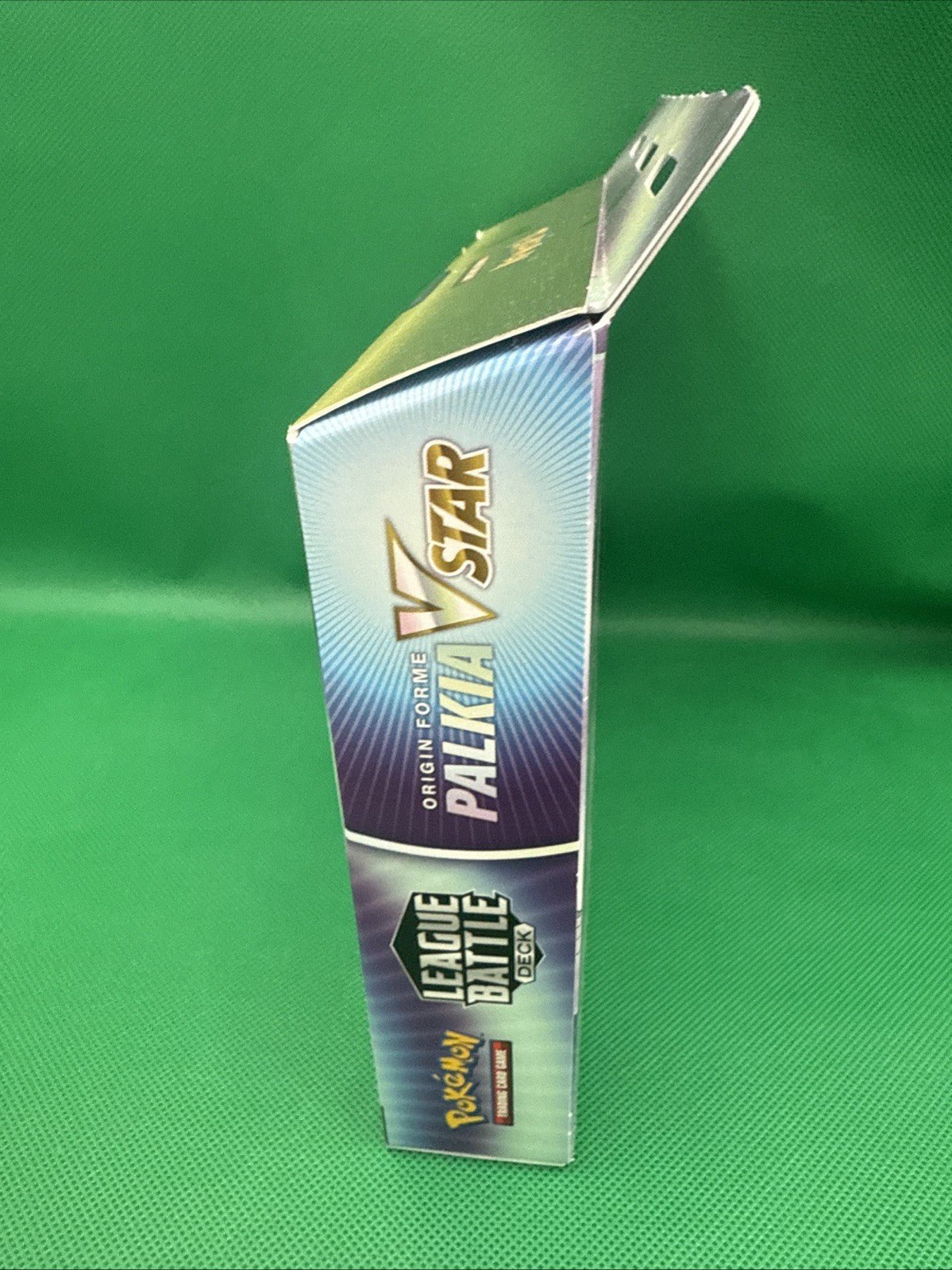 Pokémon TCG: Origin Forme Palkia VSTAR League Battle Deck Box (29085236) - toyscardscomics