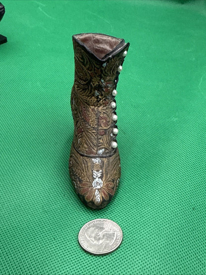 Popular Imports Victorian Boot Shoe Figurine Pearl Button Black Gold - toyscardscomics