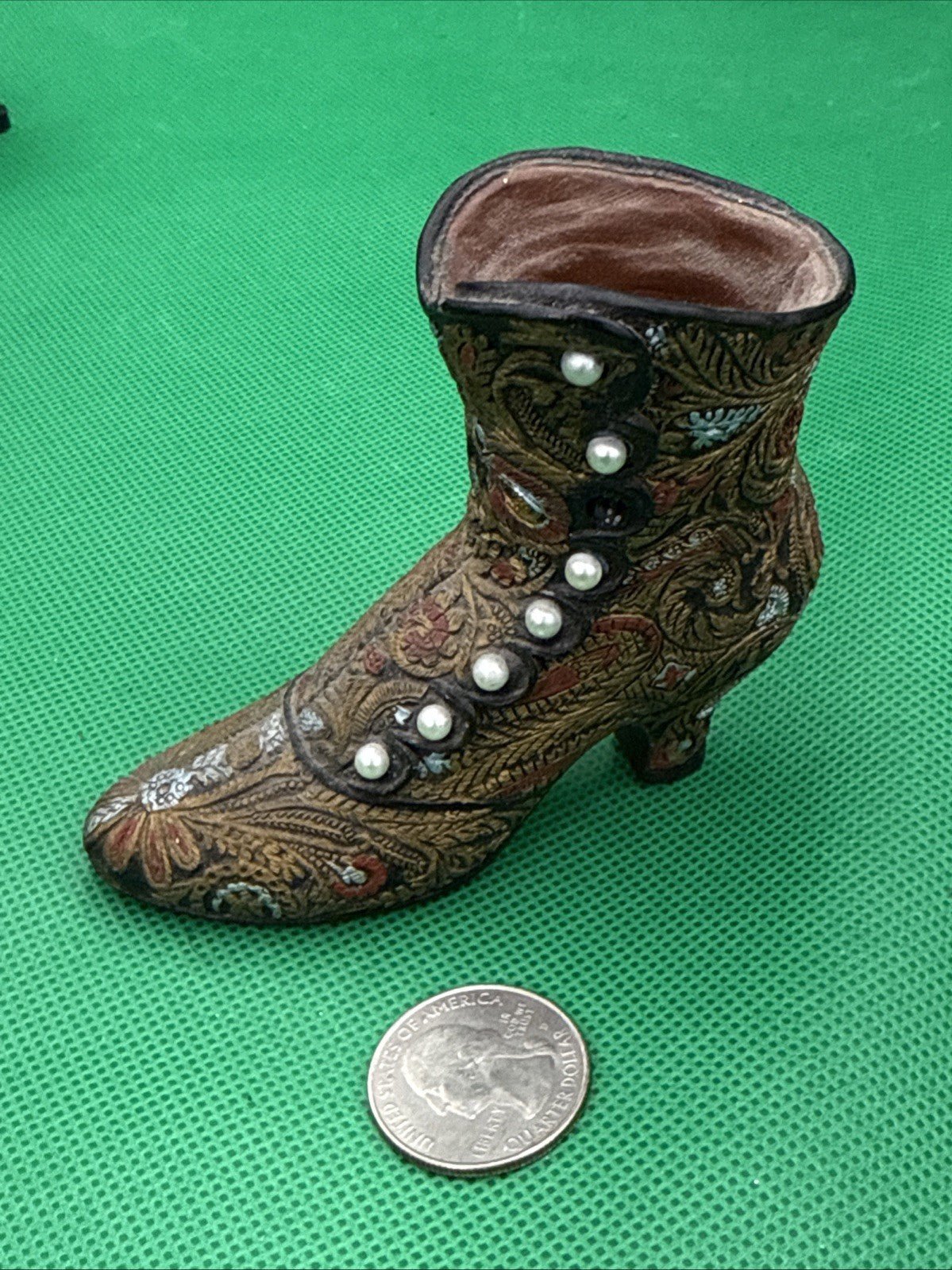 Popular Imports Victorian Boot Shoe Figurine Pearl Button Black Gold - toyscardscomics
