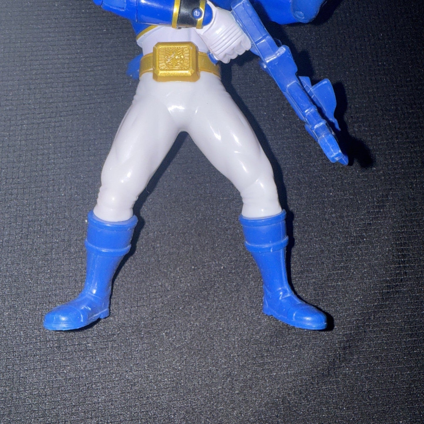 Power Ranger Megaforce Blue Ranger 6in Action Figure Bandai 2012 With A Weapon - toyscardscomics