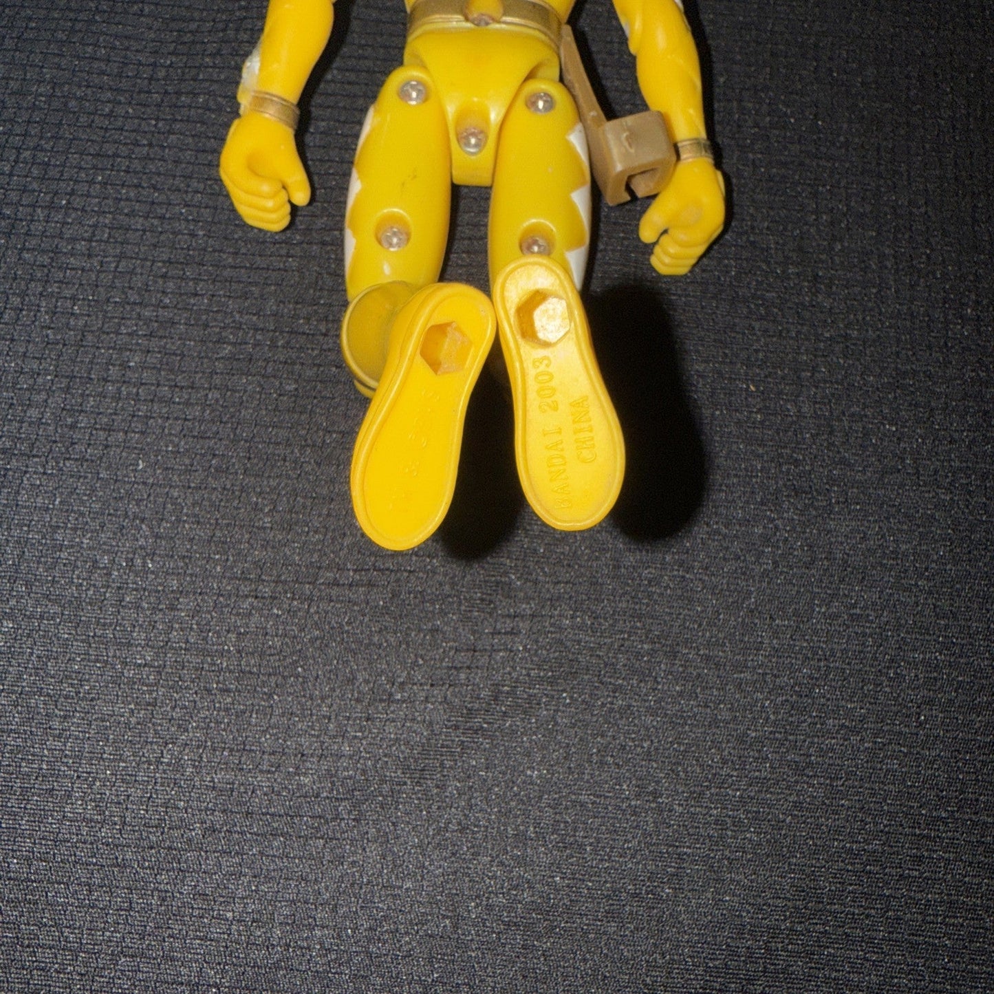 Power Rangers Dinothunder _ Yellow Ranger / Kira Ford w/ Holster_ Figure Only - toyscardscomics