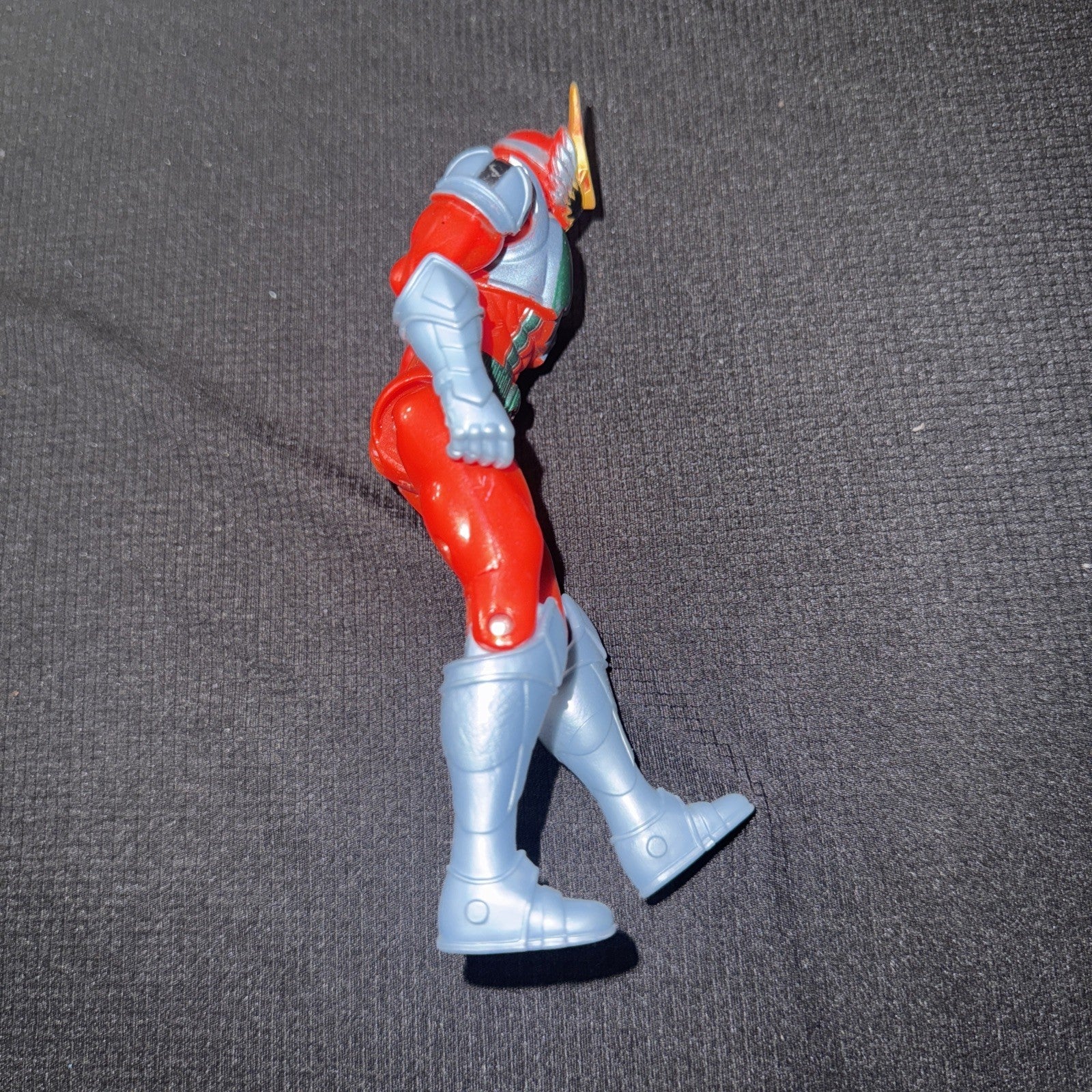 Power Rangers Mystic Force Red Dragon Hunter 6" Action Figure Bandai 2005 - toyscardscomics