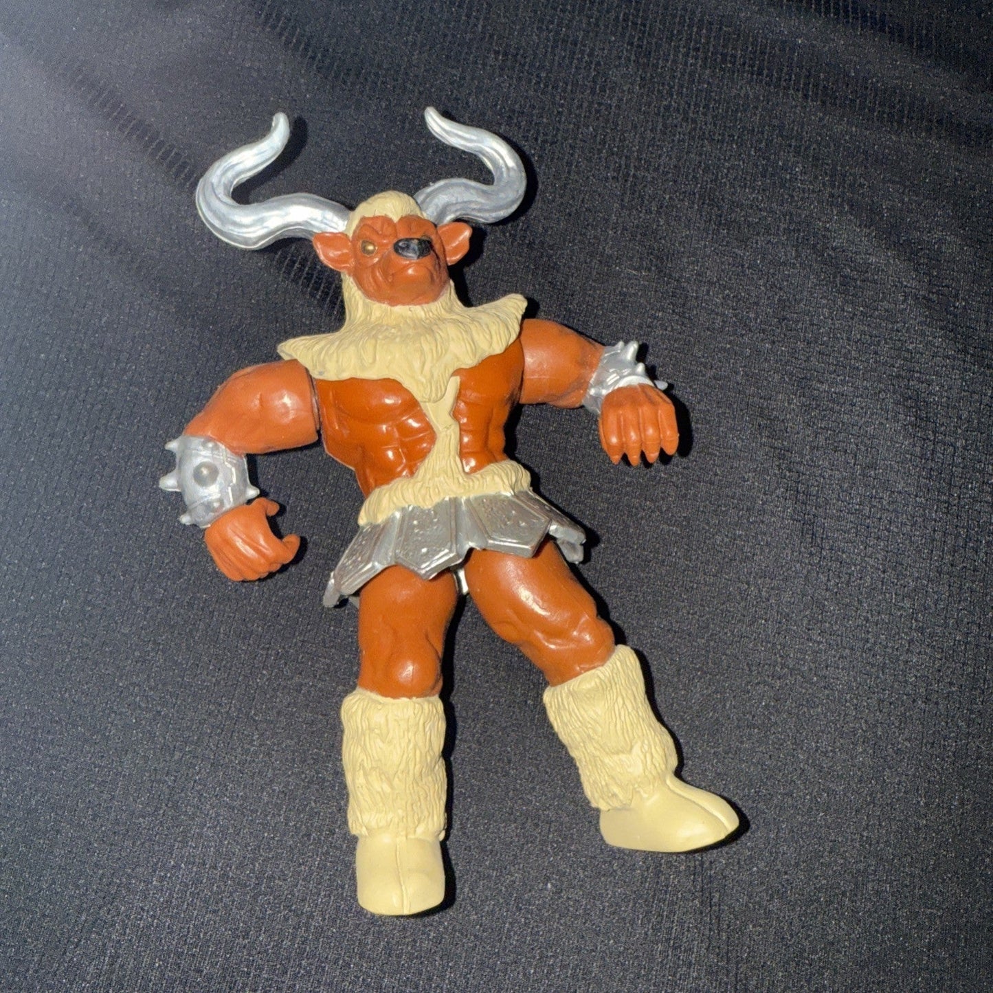 Power Rangers Slash and Block Minotaur 5.5" Figure 1994 Bandai - toyscardscomics