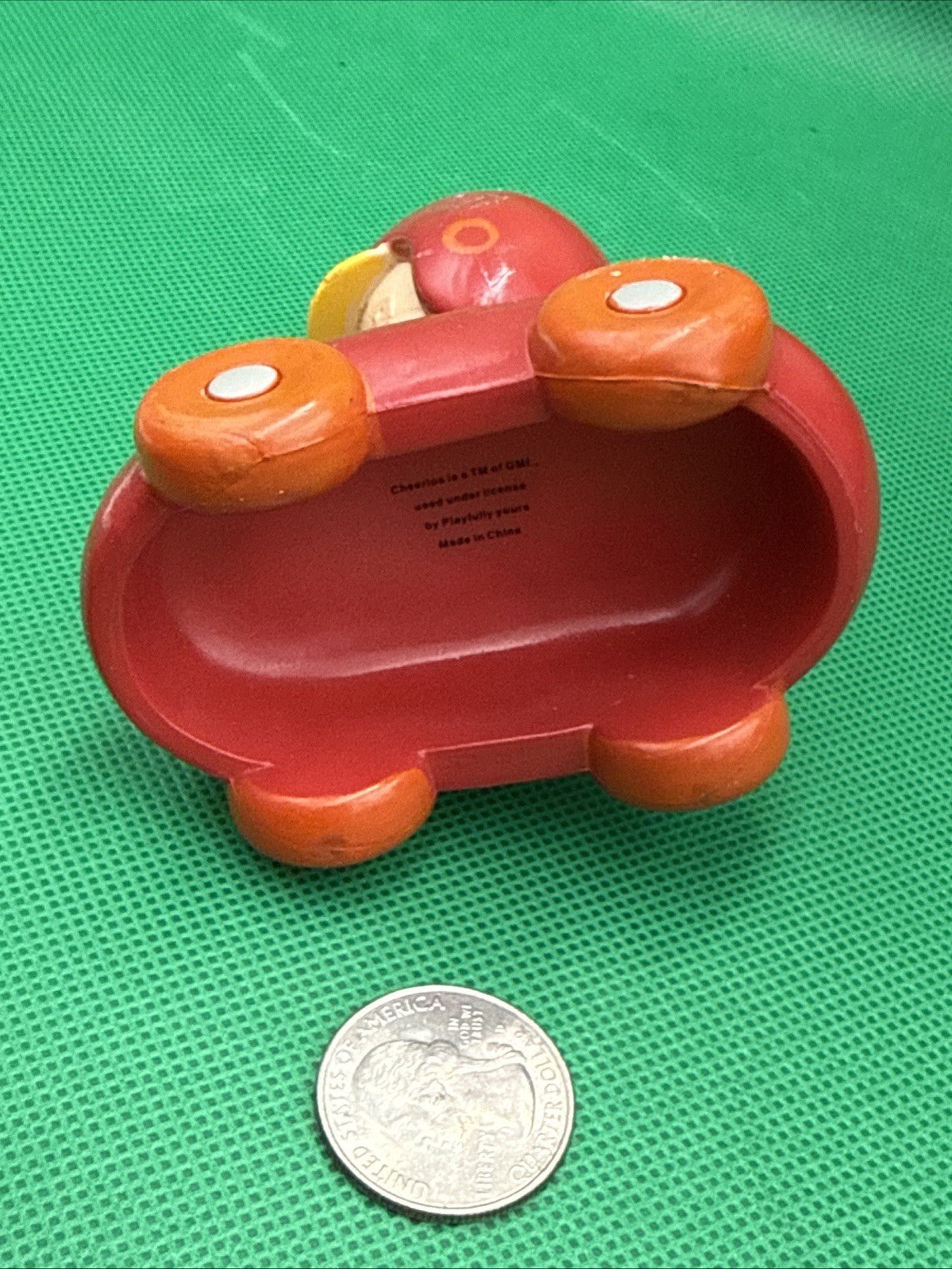 RARE General Mills CHEERIOS Kids Learn & Play Figure Race Car Vintage Toy - toyscardscomics