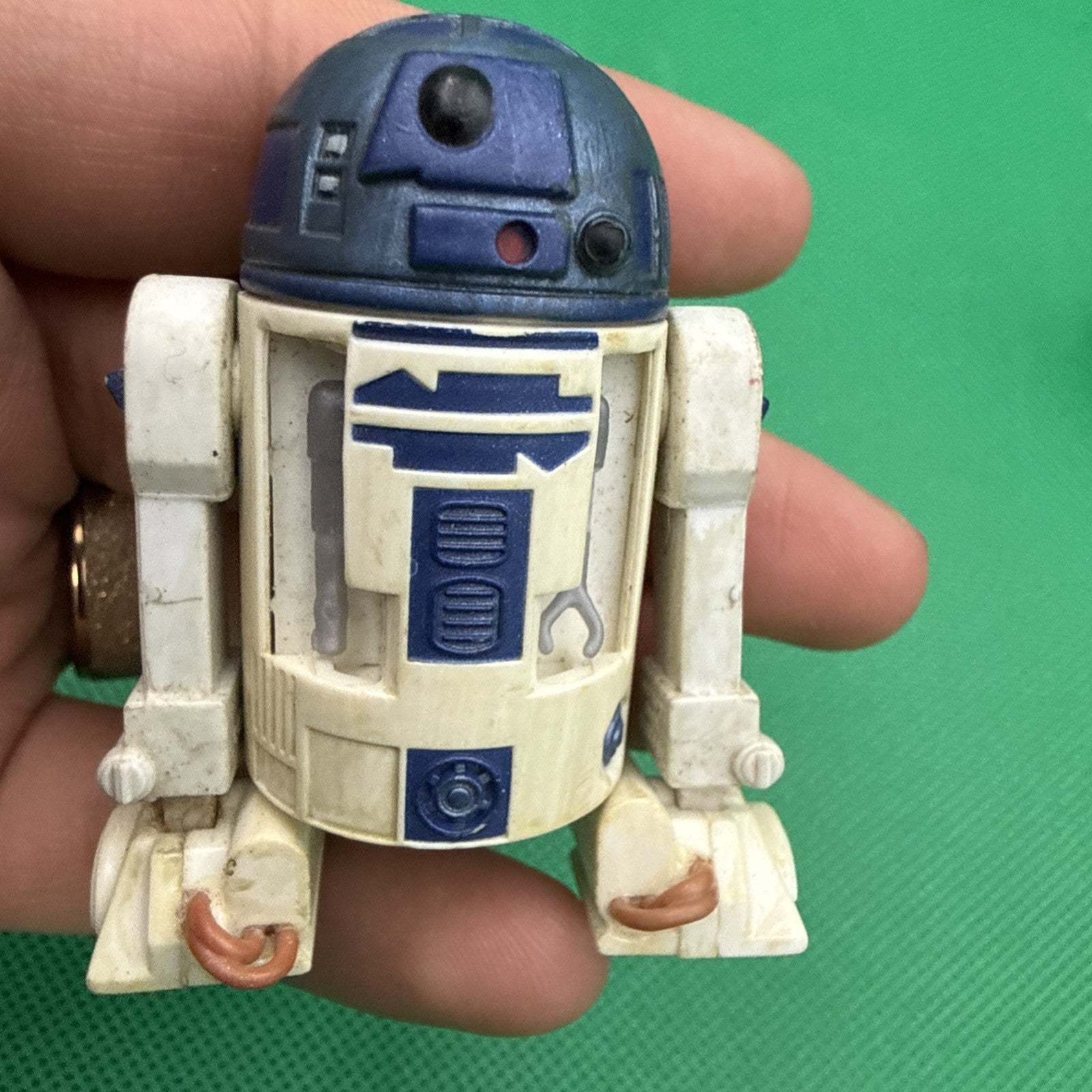 RARE STAR WARS THE CLONE WARS R2 - D2 2008 action figures Toy Gifts A12 - toyscardscomics