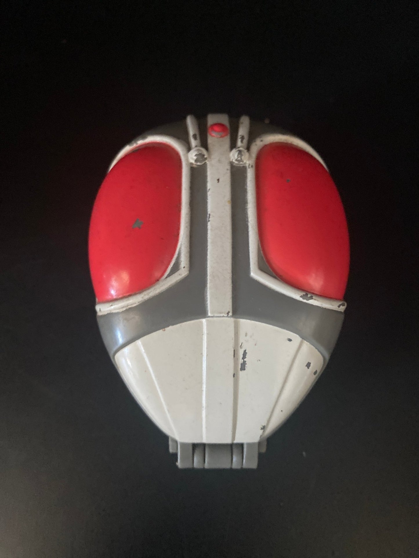 Saban Masked Rider Transforming Vehicle Secret Hideaway Belt Clip Vintage 1996 - toyscardscomics
