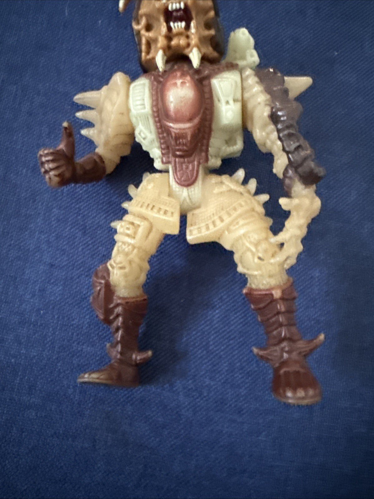Stalker Predator - Kenner 1994 Ultimate Alien Hunter Series 1 incomplete,☆211 - toyscardscomics