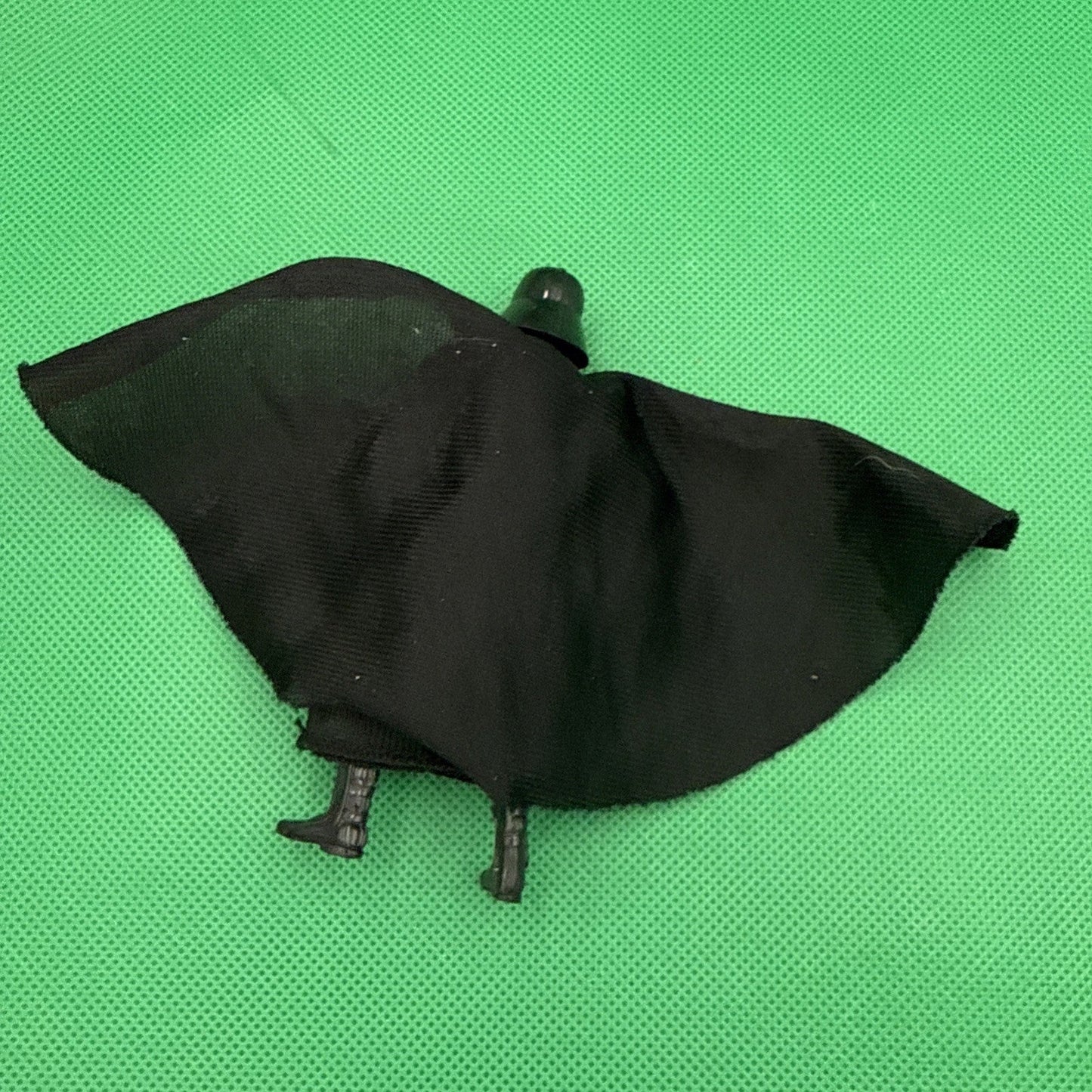 Star Wars Action Figure Darth Vader Cloth Cape & Waist Skirt Hasbro 2004 - toyscardscomics