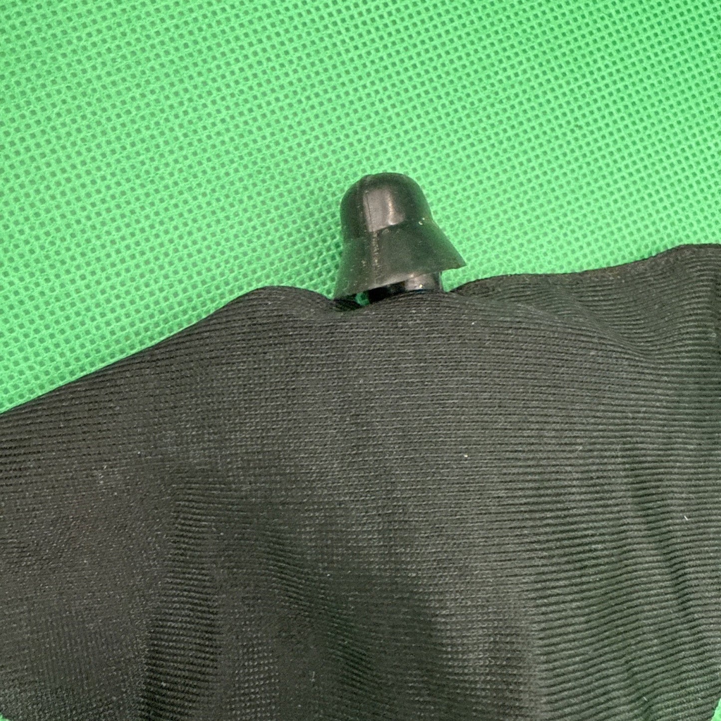Star Wars Action Figure Darth Vader Cloth Cape & Waist Skirt Hasbro 2004 - toyscardscomics
