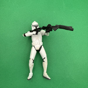STAR WARS Attack of the Clone Clonetrooper PVC 4" Figure #P73