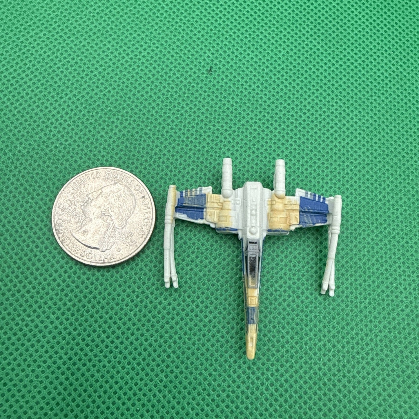 Star wars - LFL Loose Micro Machines - Blue and Yellow X wing Fighter - toyscardscomics
