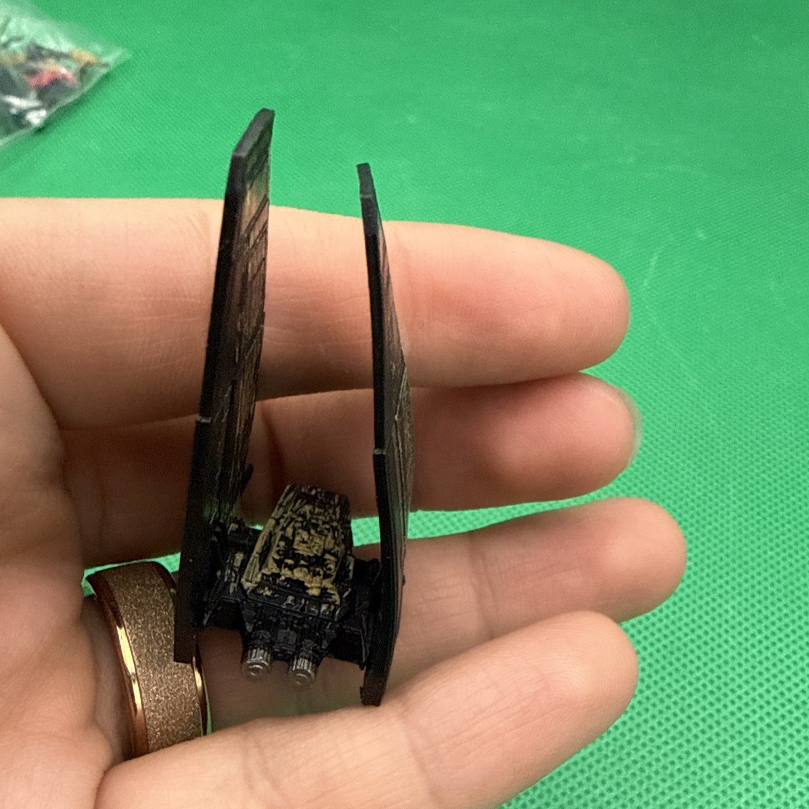 Star wars - LFL Loose Micro Machines - Kylo Ren's Command Shuttle - toyscardscomics