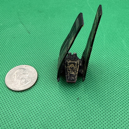 Star wars - LFL Loose Micro Machines - Kylo Ren's Command Shuttle - toyscardscomics