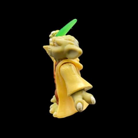 STAR WARS LFL Mini Figure 2011 Hasbro Yoda - toyscardscomics