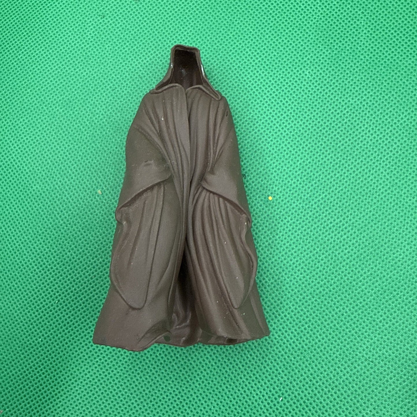 STAR WARS MODERN WEAPONS 1 PC "CLOAK" PLASTIC CAPES/CLOAKS GREAT SHAPE FIGURE - toyscardscomics
