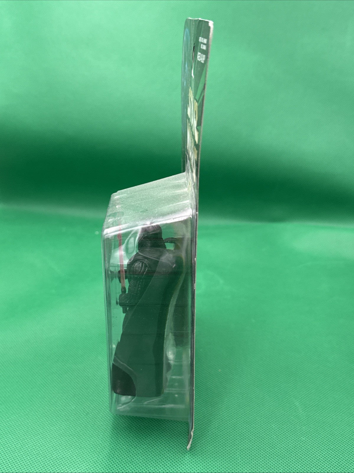 Star Wars Power of the Force DARTH VADER Action Figure 1998 new - toyscardscomics