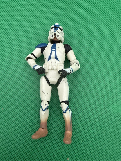 Star Wars Revenge of the Sith Tactical Ops Trooper [Version 2] (Hasbro 2004) - toyscardscomics