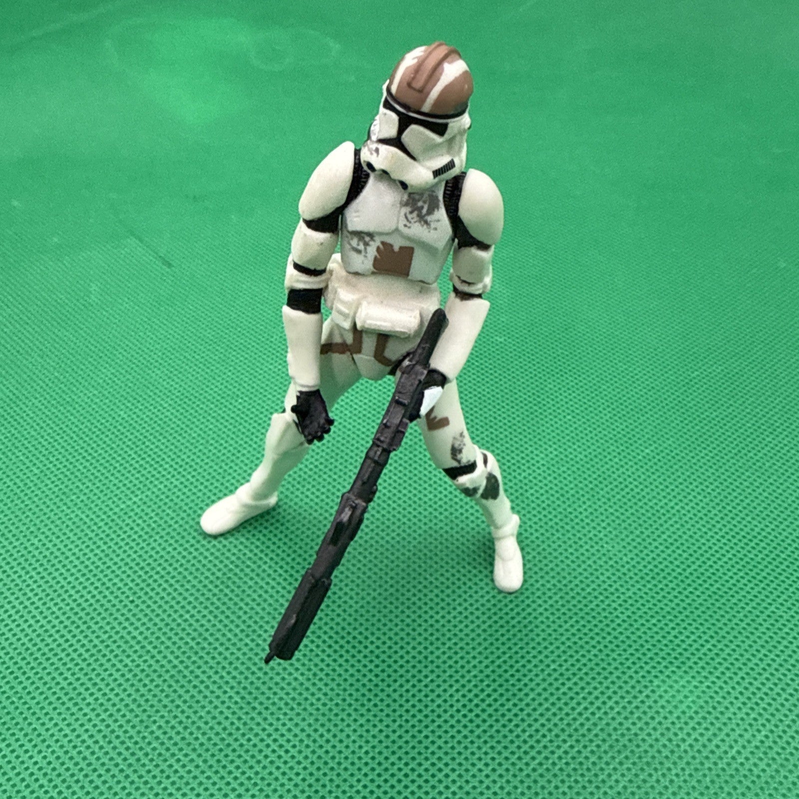 Star Wars ROTS Clone Trooper Commemorative DVD Standing Figure Combat Engineer 1 - toyscardscomics