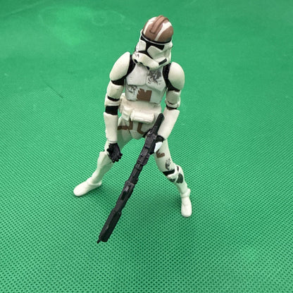 Star Wars ROTS Clone Trooper Commemorative DVD Standing Figure Combat Engineer 1 - toyscardscomics