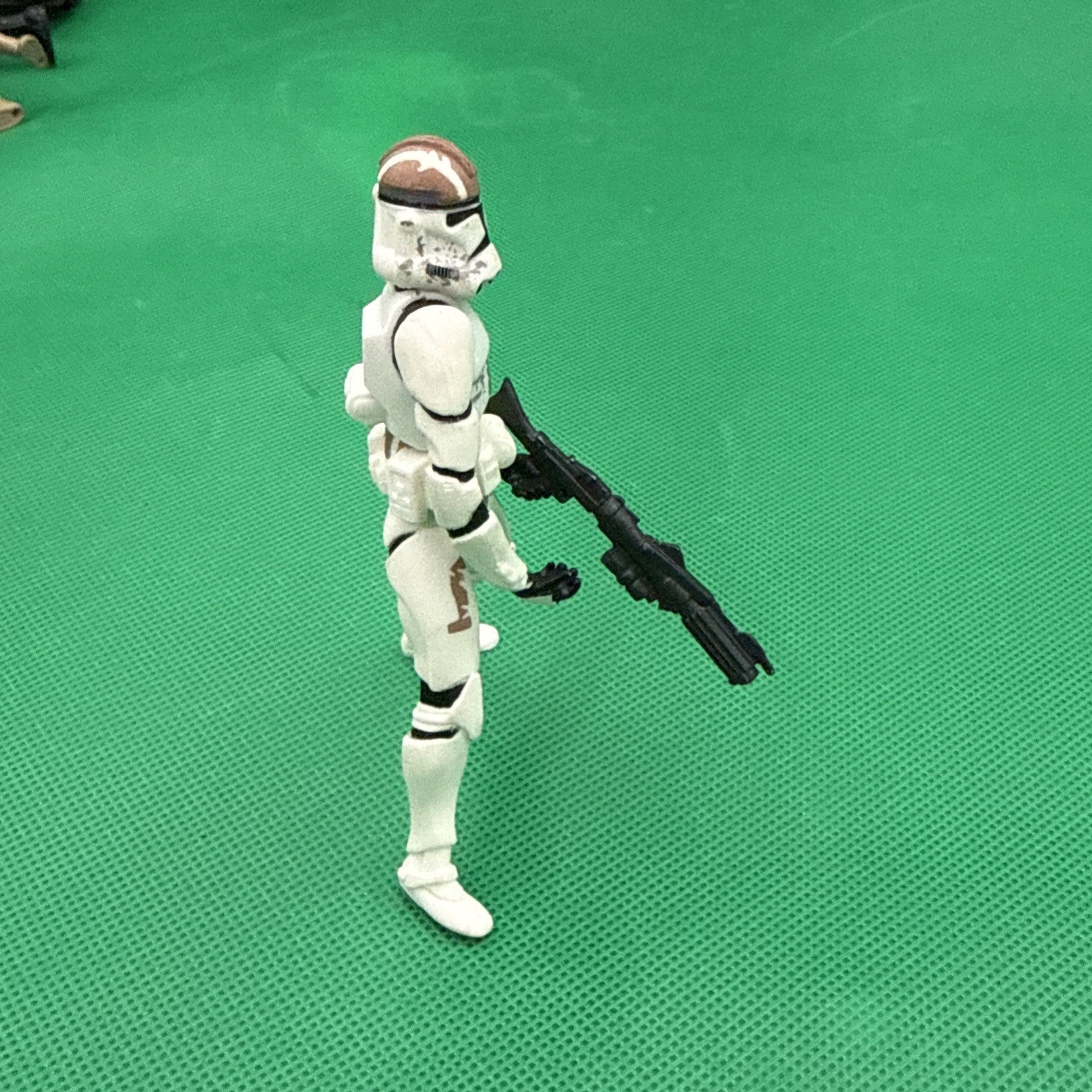 Star Wars ROTS Clone Trooper Commemorative DVD Standing Figure Combat Engineer 1 - toyscardscomics