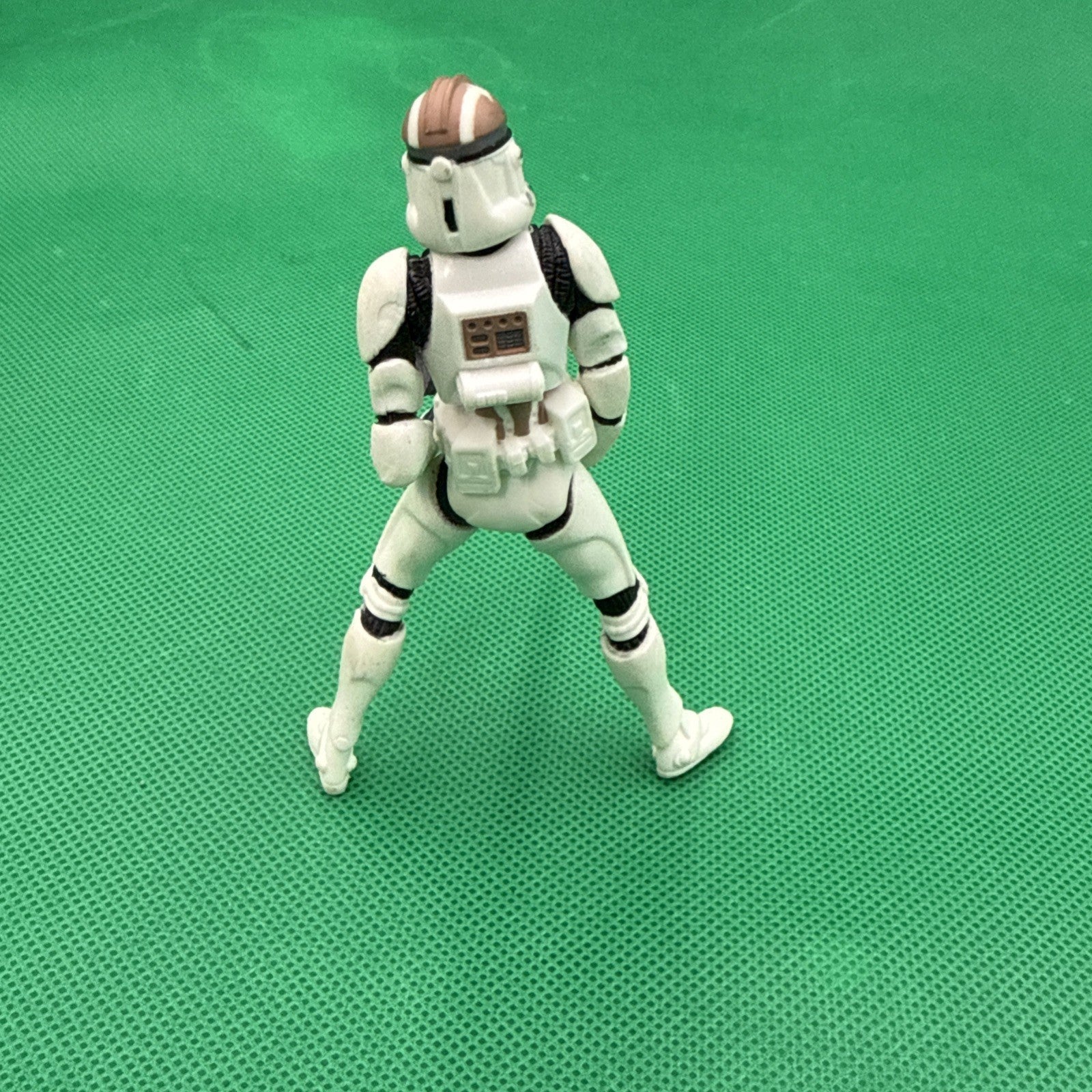 Star Wars ROTS Clone Trooper Commemorative DVD Standing Figure Combat Engineer 1 - toyscardscomics