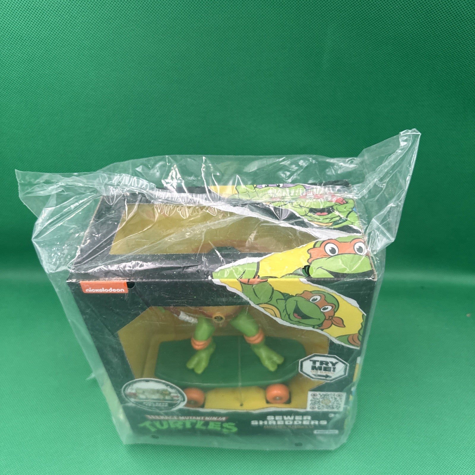 Teenage Mutant Ninja Turtles 5" Sewer Shredders Classic Edition Michelangelo NEW - toyscardscomics