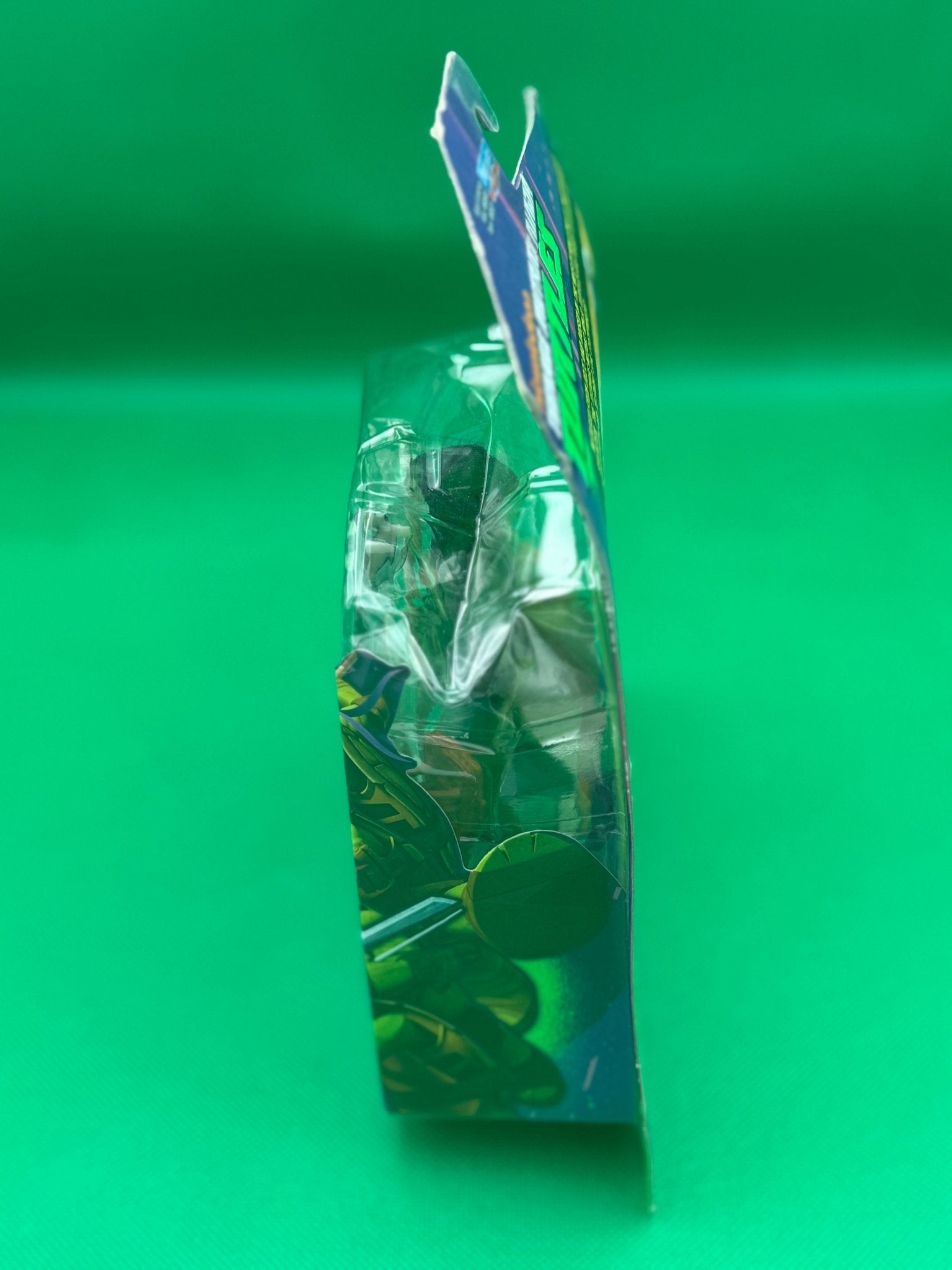 Teenage Mutant Ninja Turtles Casey Jones Gray Shirt Variant TMNT 2013 - toyscardscomics