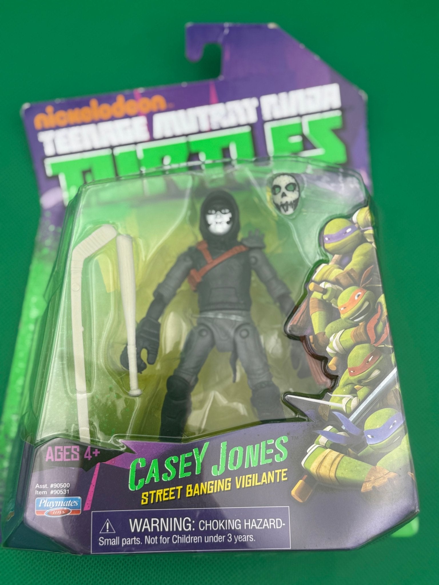 Teenage Mutant Ninja Turtles Casey Jones Gray Shirt Variant TMNT 2013 - toyscardscomics