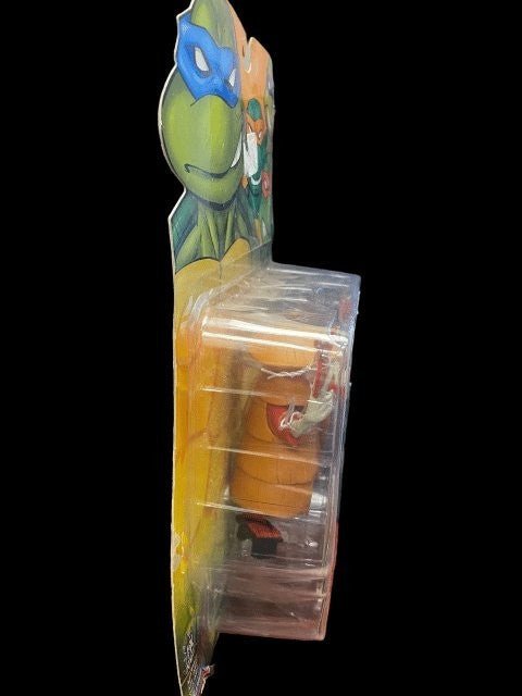 Teenage Mutant Ninja Turtles Foot Fire Mystic Action Figure NEW Vintage 2004 - toyscardscomics
