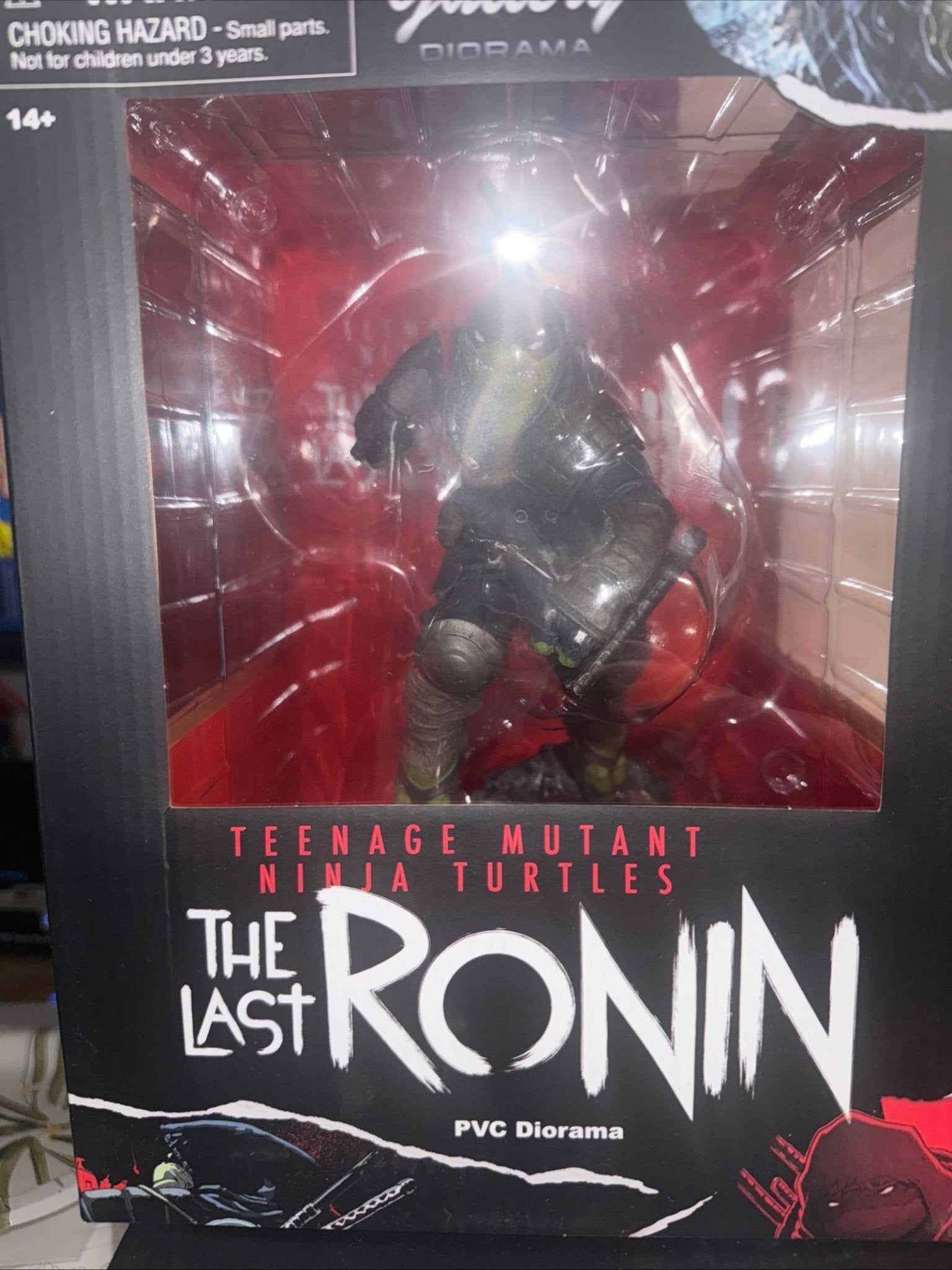 Teenage Mutant Ninja Turtles Gallery The Last Ronin 10" PVC Statue Diamond - toyscardscomics