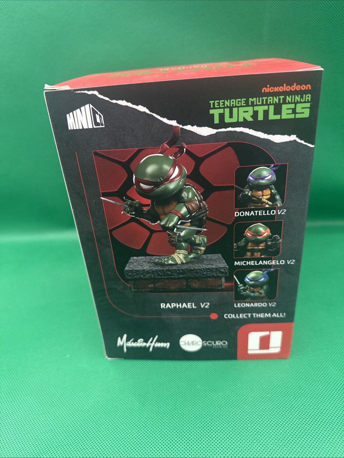 Teenage Mutant Ninja Turtles Raphael V2 SDCC 2023 LTD Vinyl Figure Iron Studios - toyscardscomics
