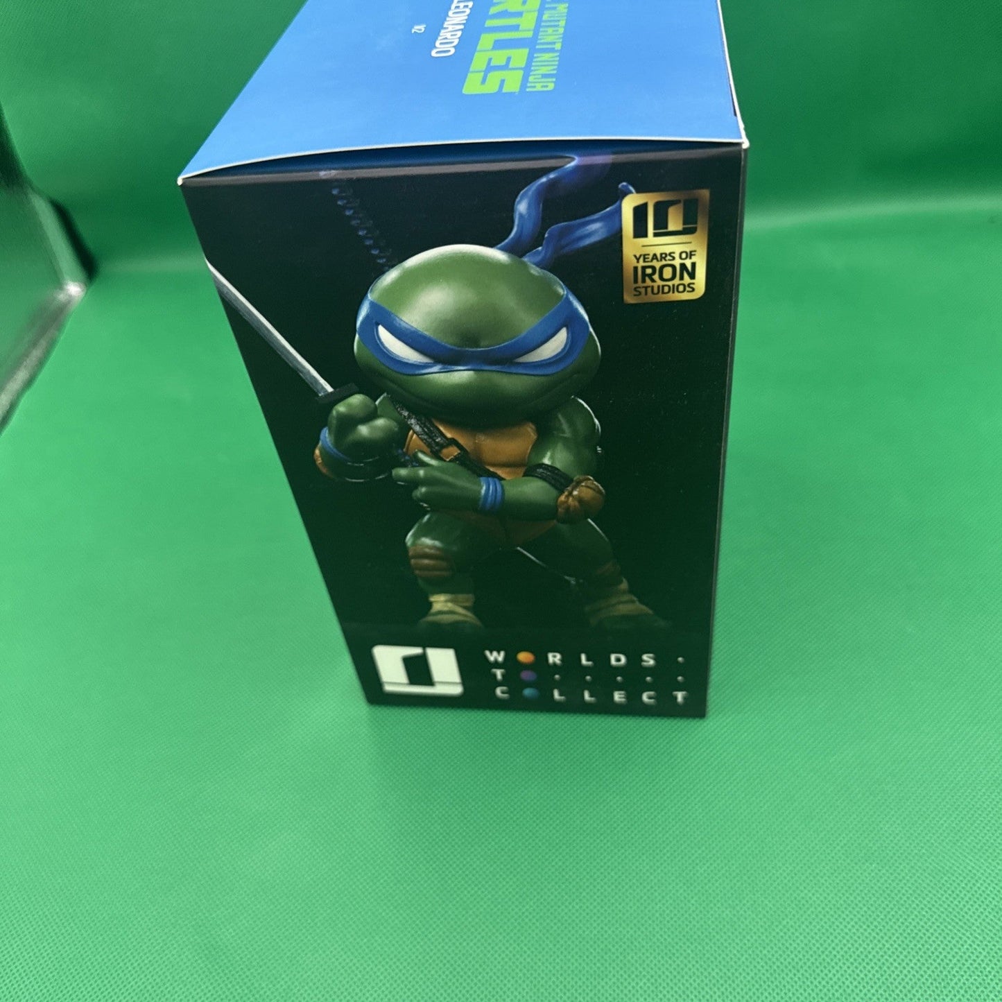 Teenage Mutant Ninja Turtles SDCC 8" Iron Studios Exclusive - Leonardo - 2023 - toyscardscomics