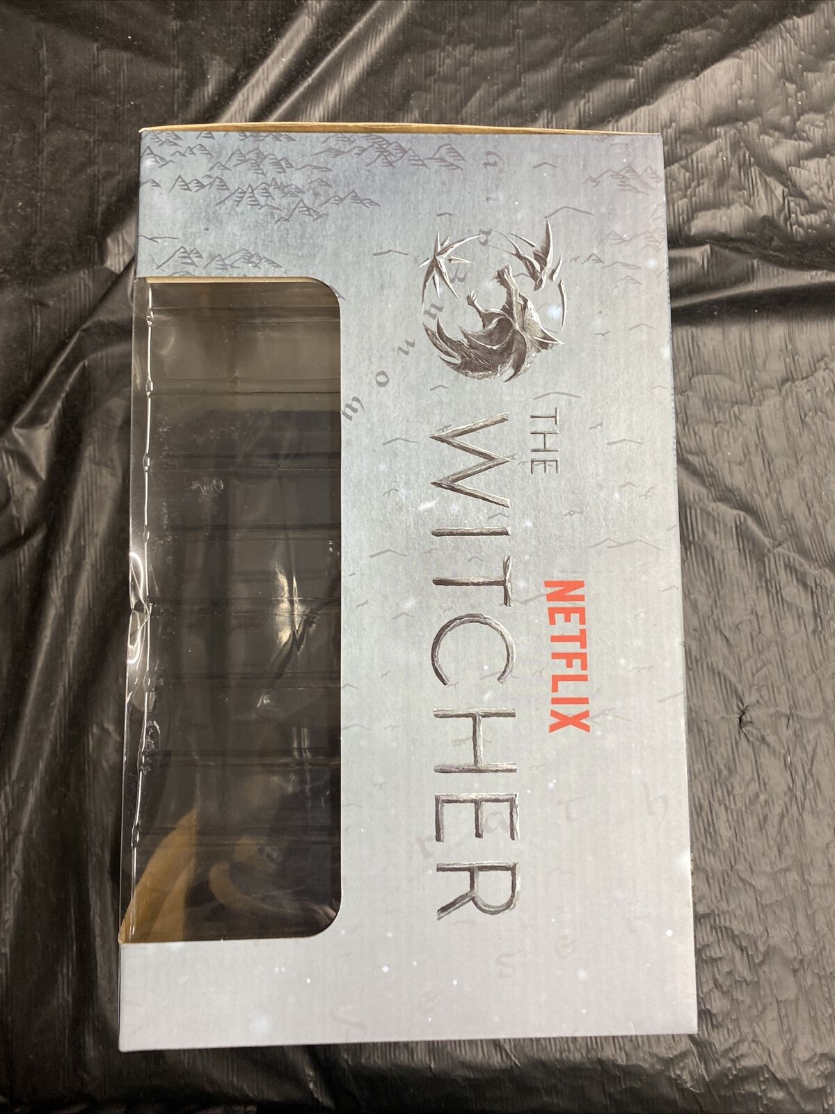 The Witcher Transformed Geralt Dark Horse Figure Walmart Exclusive Netflix - toyscardscomics