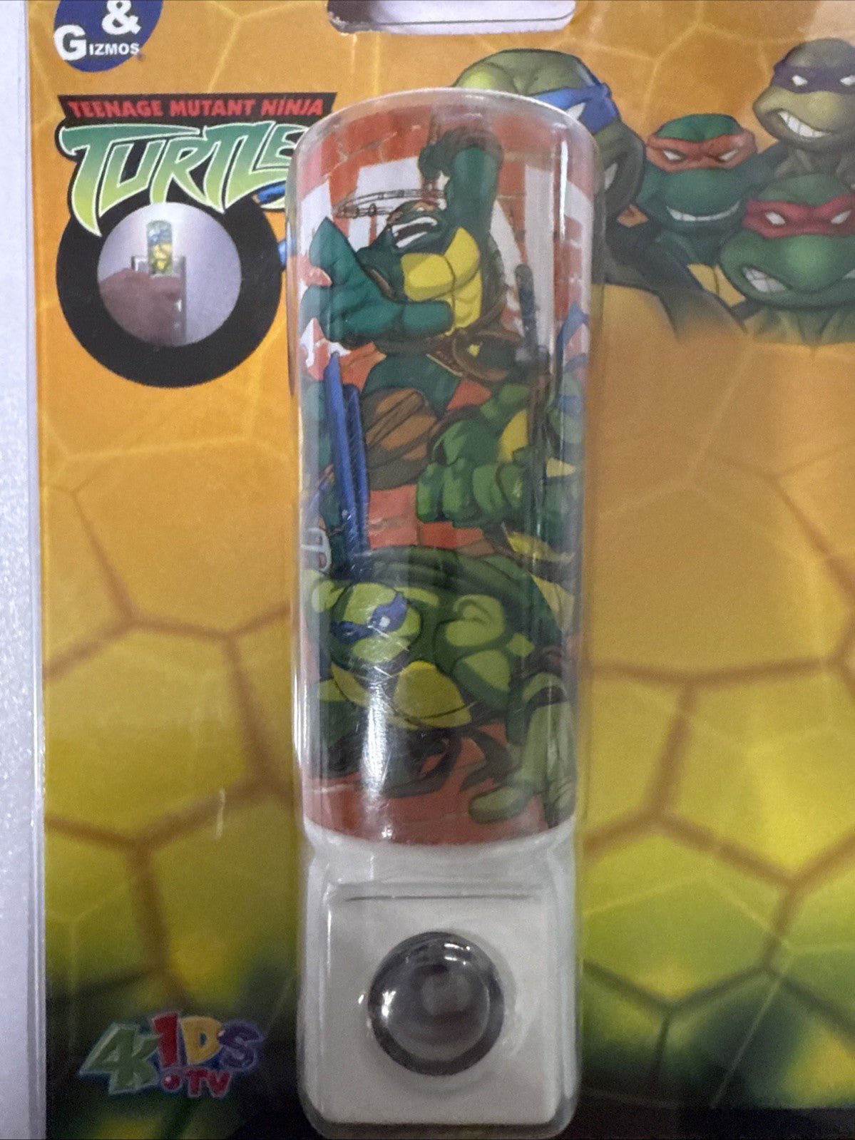 TMNT 2006 Night light Rare - toyscardscomics