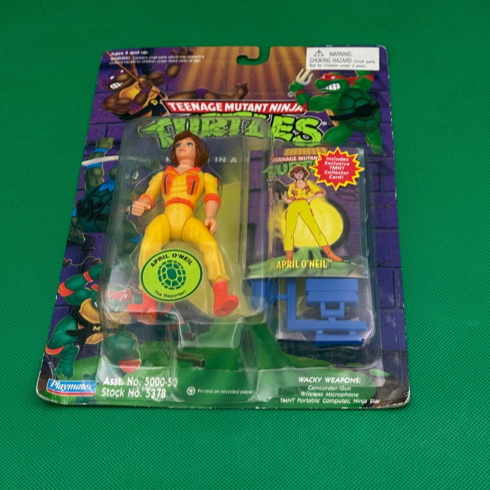 TMNT APRIL O'NEIL THE REPORTER PLAYMATES FIGURE 1994 - toyscardscomics