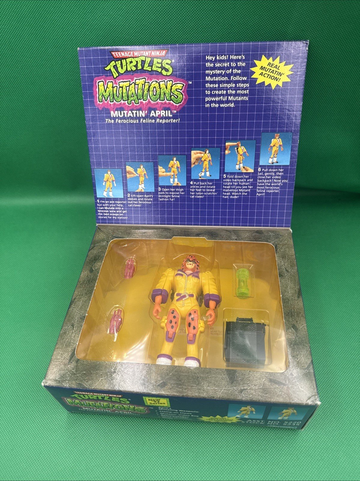TMNT Mutations Mutatin' April Action Figure 1993 Playmates Item  5220 NRFB - toyscardscomics