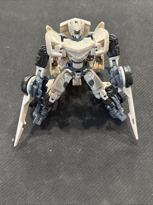 Transformers Dark of the Moon Deluxe Class Sideswipe No Weapon Has All Pannels - toyscardscomics